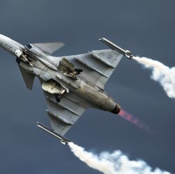 Saab Gripen, CC BY-SA 3.0