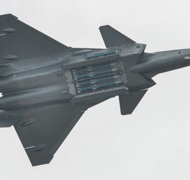J-20 fighter, CC BY-SA 2.0