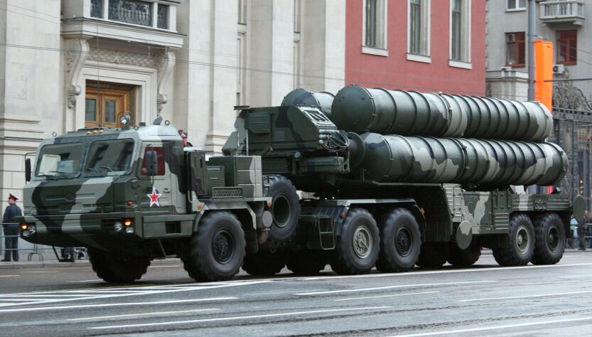 S-400, CC BY-SA 3.0