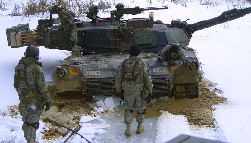 Abrams M1a1, CC BY-SA 3.0