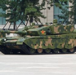 ZTZ-99A_MBT, CC BY-SA 4.0