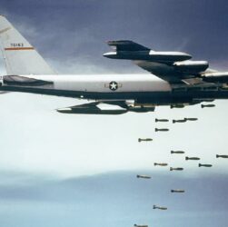 Boeing B-52, Public Domain