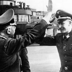 Heydrich, Paříž 1942, Public Domain