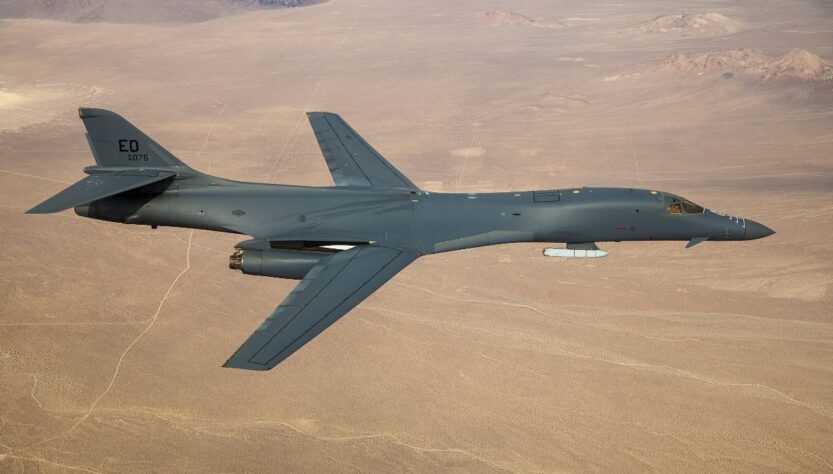B-1B s JASSM, Ethan Wagner, Volné dílo