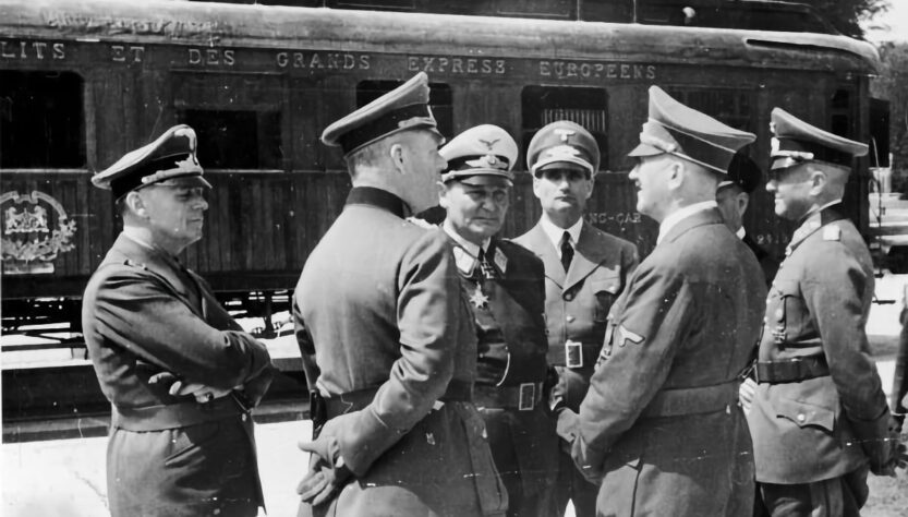 Vagón z Compiègne, Bundesarchiv, Bild 183-M1112-500 / CC-BY-SA 3.0, CC BY-SA 3.0 de