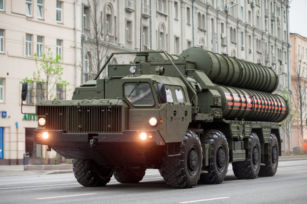 S-400,Dmitriy Fomin, CC BY 2.0
