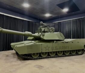 M1E3 v Detroitu, US Army, Volné dílo