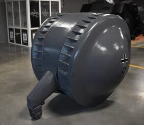 Kugelpanzer, DokiDotto - Own work, CC0