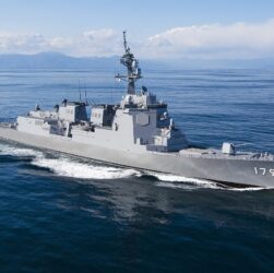 Japonský torpédoborec Maja, 海上自衛隊, CC BY 4.0