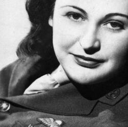 Nancy Wake, By Australian War Memorial on line catalogue ID Number: P00885.001, Public Domain