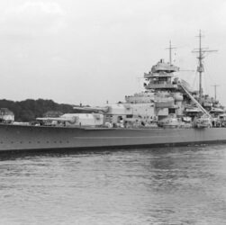 Bismarck, Bundesarchiv, Bild 193-04-1-26 / CC-BY-SA 3.0, CC BY-SA 3.0 de