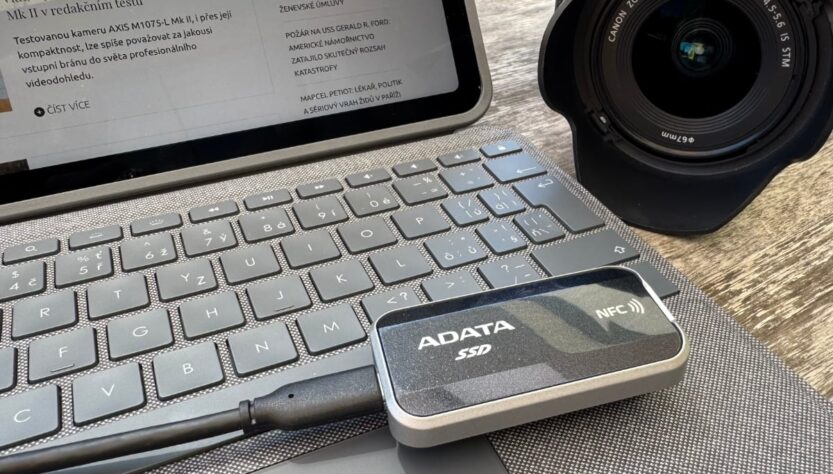 ADATA Urban TapSafe