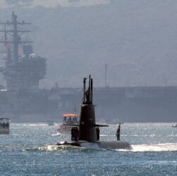 HSwMS Gotland a USS Ronald Reagan, U.S. Navy photo by Photographer’s Mate 1st Class Michael Moriatis (RELEASED), Public Domain