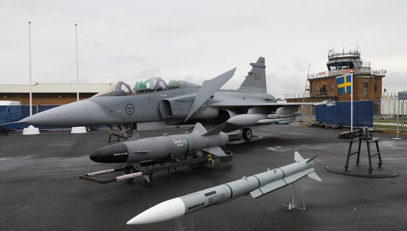 MBDA Meteor a Gripen, wallycacsabre, CC BY 2.0