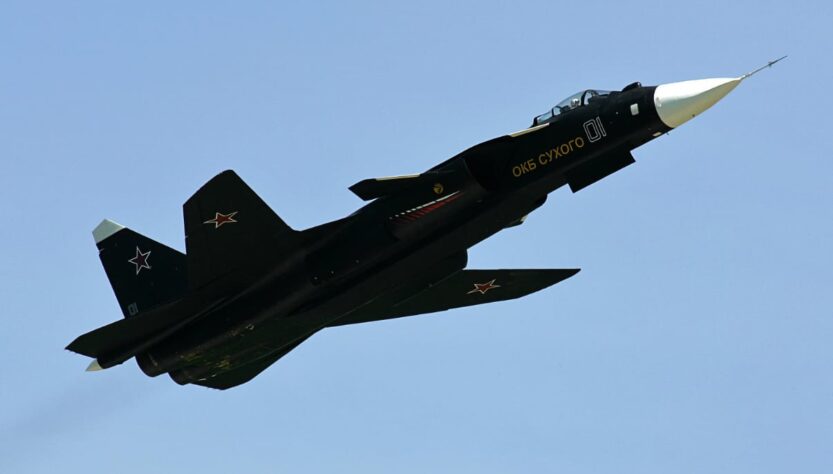 Su-47, Dmitry Pichugin, GFDL 1.2