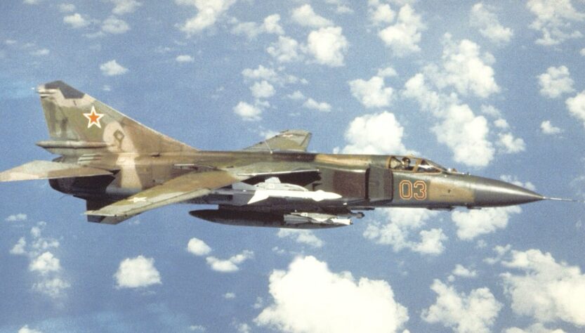 Sovětský letoun MiG-23, By DoD photo - http://www.dodmedia.osd.mil/; VIRIN: DN-ST-89-08431, Public Domain