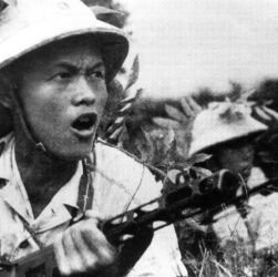 Ilustrační fotografie severovietnamského vojáka, Public Domain