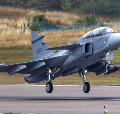 Gripen F, Saab