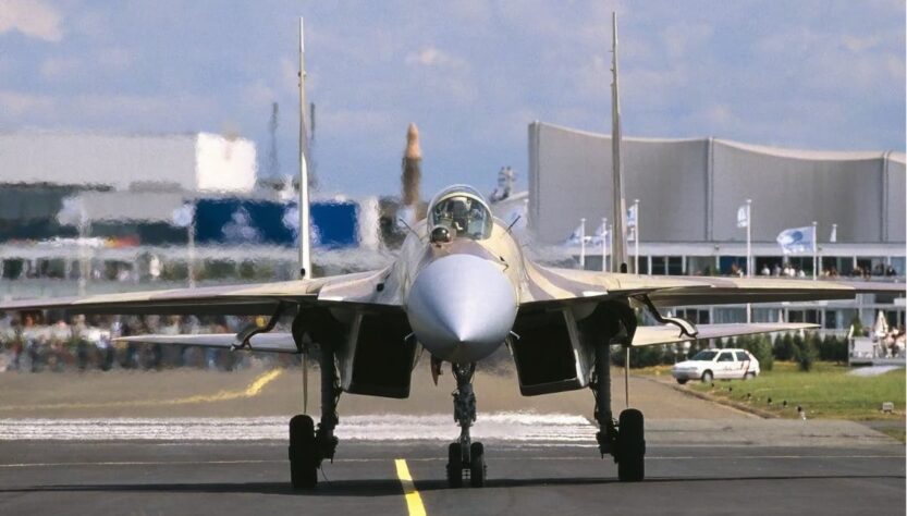 Su-37, CC BY-SA 3.0