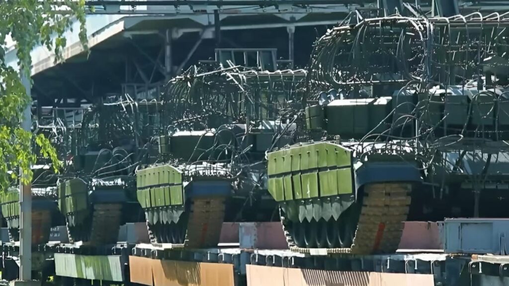 Tanky T-72B3M pro ruskou armádu, snímek obrazovky z videa Rostecu