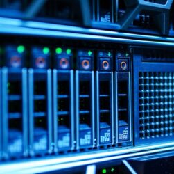 Server, Panumas Nikhomkhai from Pixabay, Free for use under the Pixabay Content License